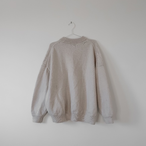 H&M Winter Sweater Off-White/Grey - Picture 2 of 2